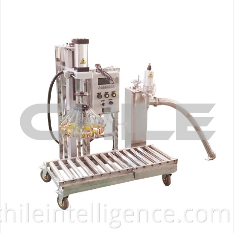 Semi-automatic Liquid Filling Machine